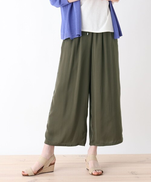 DRESKIP（ドレスキップ）の「◆【追加生産】サテンワイドパンツ（その他パンツ・レディース・ライトグレー/ネイビー/グレー系その他/ブラック系/ベージュ系その他4/ベビーピンク/カーキ・02/03/04）」の6枚目の写真