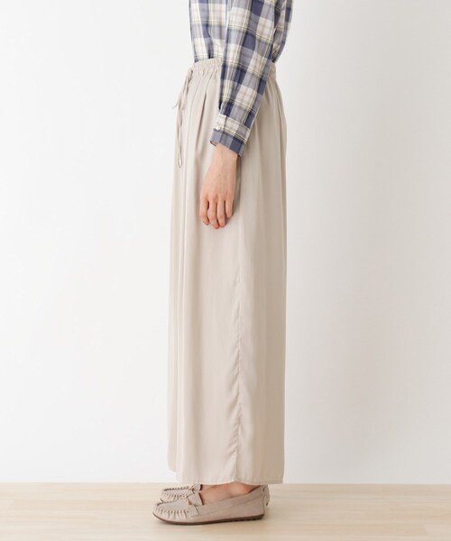 DRESKIP（ドレスキップ）の「◆【追加生産】サテンワイドパンツ（その他パンツ・レディース・ライトグレー/ネイビー/グレー系その他/ブラック系/ベージュ系その他4/ベビーピンク/カーキ・02/03/04）」の19枚目の写真