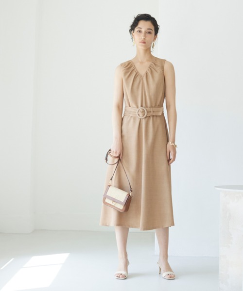 ANAYI(アナイ)の「ブッチャーギャザー ワンピース(ワンピース・レディース・キャメル/ブラック・36/38)」の7枚目の写真