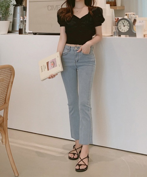 Amulet(アミュレット)の「スクエアネック半袖ブラウス(シャツ/ブラウス・レディース・ホワイト/ブラック・FREE)」の8枚目の写真