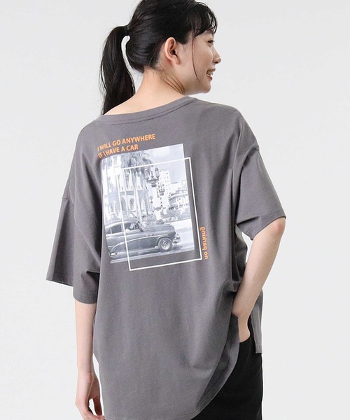 RAG MACHINE(ラグマシーン)の「【RAG MACHINE】フォトプリントTシャツ(Tシャツ/カットソー・レディース・ホワイト/ベージュ/ダークグレー・L/M)」の2枚目の写真