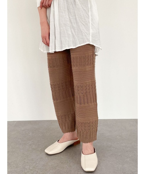 SLURR（スラ―）の「【大きいサイズ】透かし編みニットパンツ（その他パンツ・レディース・パープル/アイボリー/モカ・LARGE）」の10枚目の写真