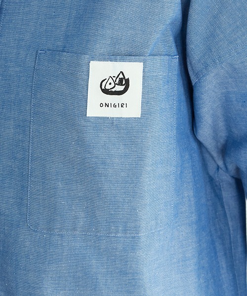 ONIGIRI（オニギリ）の「オーバーサイズシャツ（シャツ/ブラウス・レディース・ホワイト/ブルー/ストライプ・FREE）」の14枚目の写真
