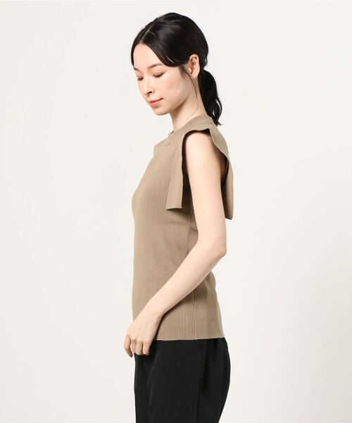 CLANE（クラネ）の「SQUARE SLEEVE KNIT（ニット/セーター・レディース・ホワイト/ブラック/ベージュ/オレンジ・01/02）」の19枚目の写真
