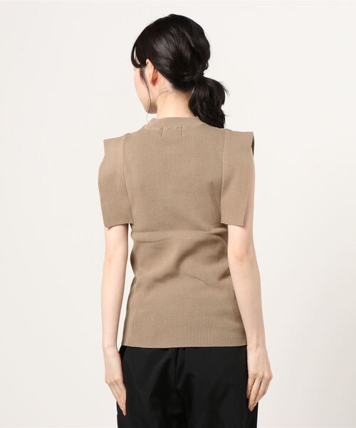 CLANE（クラネ）の「SQUARE SLEEVE KNIT（ニット/セーター・レディース・ホワイト/ブラック/ベージュ/オレンジ・01/02）」の20枚目の写真