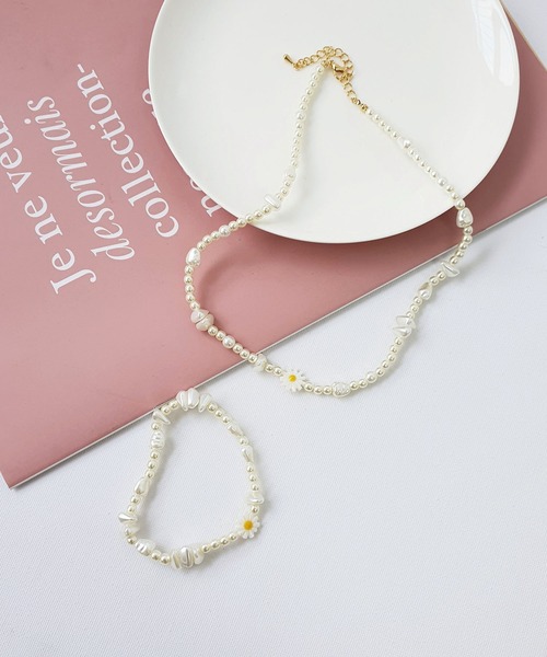 CEMONEMO(セモネモ)の「デイジー パール ネックレス(ネックレス・レディース・ホワイト・FREE)」の1枚目の写真