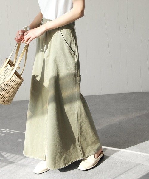 Chillfar(チルファー)の「フロントスリットロングスカート(スカート・レディース・ベージュ/オフホワイト/グリーン・MEDIUM/LARGE)」の3枚目の写真