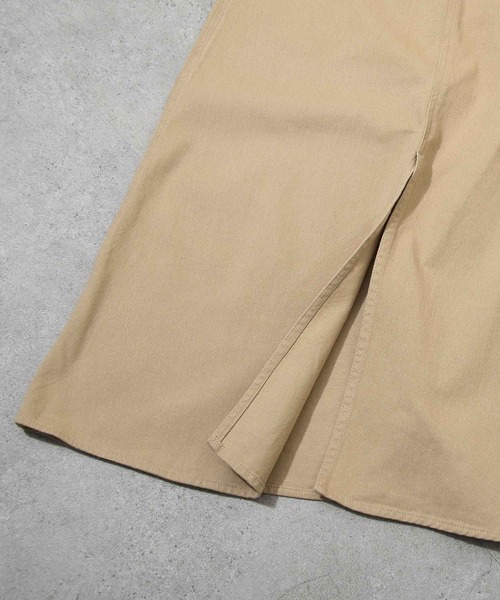 Chillfar(チルファー)の「フロントスリットロングスカート(スカート・レディース・ベージュ/オフホワイト/グリーン・MEDIUM/LARGE)」の8枚目の写真