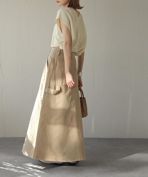 Chillfar(チルファー)の「フロントスリットロングスカート(スカート・レディース・ベージュ/オフホワイト/グリーン・MEDIUM/LARGE)」の22枚目の写真