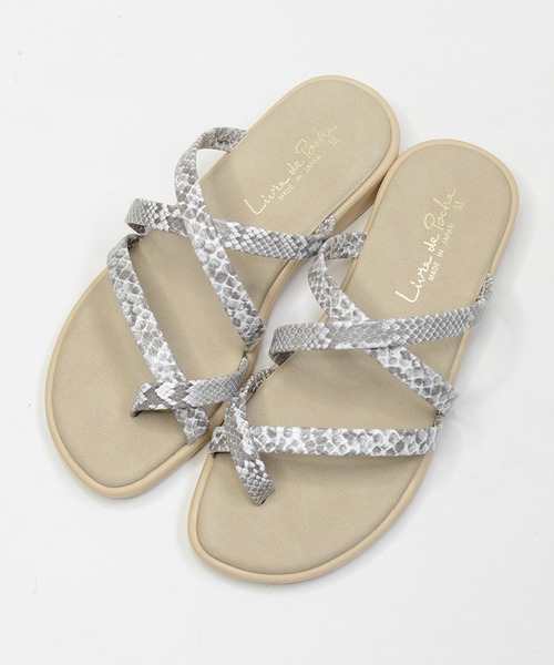 shopnikoniko（ショップニコニコ）の「サンダル 日本製 フラット トング 親指 合成皮革 サンダル（サンダル・レディース・パイソン/ブラウン/ブラック・LL/M/S/L）」の5枚目の写真