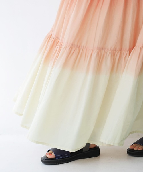 n'OrLABEL（ノアールレーベル）の「『グラデーションティアードスカート』（スカート・レディース・パープル/オレンジ・FREE）」の17枚目の写真