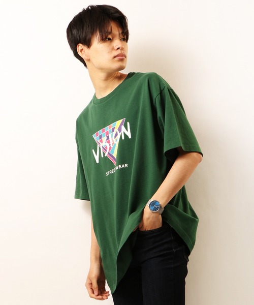 VISION STREET WEAR（ヴィジョンストリートウェア）の「VISION STREET WEAR ﾛｺﾞﾌﾟﾘﾝﾄﾜｯﾍﾟﾝ＆刺繍半袖Tｼｬﾂ（Tシャツ/カットソー・メンズ・ホワイト/ブラック/サックスブルー/グリーン/マスタード/ホワイト系その他/ブラック系その他/グリーン系その他/ブルー系その他/イエロー系その他/ホワイト系その他2/ホワイト系その他3/ホワイト系その他4/ブラック系その他2/ブラック系その他3/ブラック系その他4/グリーン系その他2/ブルー系その他2/イエロー系その他2/ブラック系その他5/ホワイト系その他5・LL/M/L）」の13枚目の写真