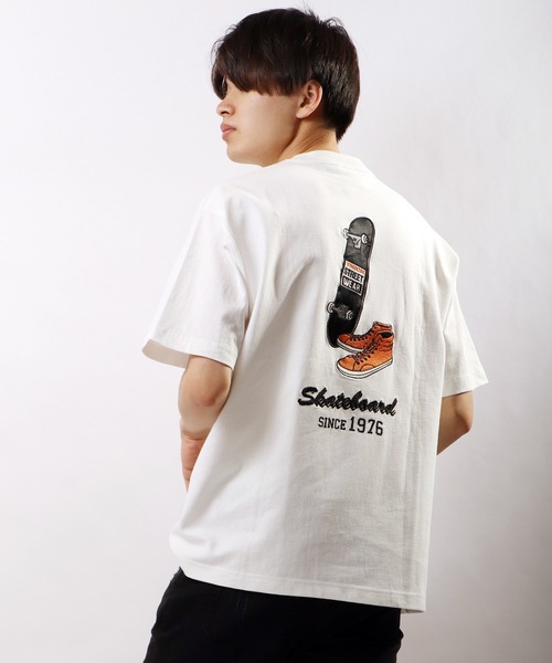VISION STREET WEAR（ヴィジョンストリートウェア）の「VISION STREET WEAR ﾛｺﾞﾌﾟﾘﾝﾄﾜｯﾍﾟﾝ＆刺繍半袖Tｼｬﾂ（Tシャツ/カットソー・メンズ・ホワイト/ブラック/サックスブルー/グリーン/マスタード/ホワイト系その他/ブラック系その他/グリーン系その他/ブルー系その他/イエロー系その他/ホワイト系その他2/ホワイト系その他3/ホワイト系その他4/ブラック系その他2/ブラック系その他3/ブラック系その他4/グリーン系その他2/ブルー系その他2/イエロー系その他2/ブラック系その他5/ホワイト系その他5・LL/M/L）」の5枚目の写真