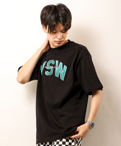 VISION STREET WEAR（ヴィジョンストリートウェア）の「VISION STREET WEAR ﾛｺﾞﾌﾟﾘﾝﾄﾜｯﾍﾟﾝ＆刺繍半袖Tｼｬﾂ（Tシャツ/カットソー・メンズ・ホワイト/ブラック/サックスブルー/グリーン/マスタード/ホワイト系その他/ブラック系その他/グリーン系その他/ブルー系その他/イエロー系その他/ホワイト系その他2/ホワイト系その他3/ホワイト系その他4/ブラック系その他2/ブラック系その他3/ブラック系その他4/グリーン系その他2/ブルー系その他2/イエロー系その他2/ブラック系その他5/ホワイト系その他5・LL/M/L）」の12枚目の写真