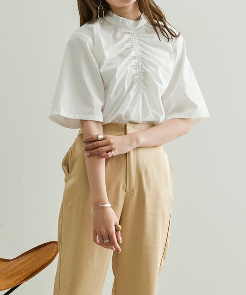 Ambre Neige(アンブルネージュ)の「フロントギャザートップス/【WEB/EC限定商品】(シャツ/ブラウス・レディース・オフホワイト/ライトブラウン/モカ/ナチュラル・FREE)」の5枚目の写真