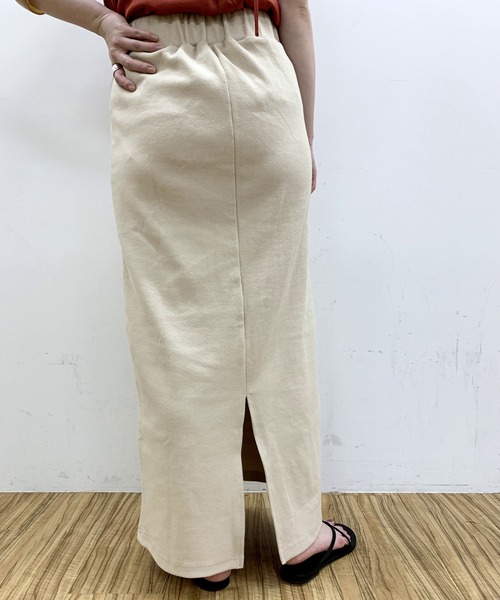 SHENERY(シーナリー)の「リブロングスカート(スカート・レディース・ブラック/ピンク/アイボリー/オレンジ・FREE)」の11枚目の写真