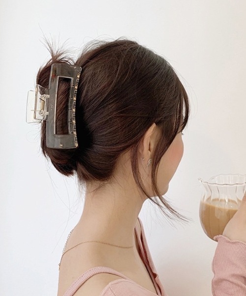 LAC-VERT(ラック・ヴェール)の「ビッグスクエアヘアクリップ(バレッタ/ヘアクリップ・レディース・ホワイト/ブラック/ブラウン/その他1/その他2・FREE)」の5枚目の写真