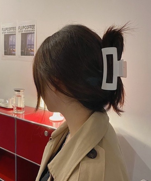 LAC-VERT(ラック・ヴェール)の「ビッグスクエアヘアクリップ(バレッタ/ヘアクリップ・レディース・ホワイト/ブラック/ブラウン/その他1/その他2・FREE)」の21枚目の写真