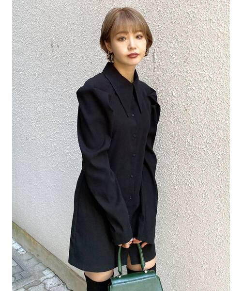 EMODA（エモダ）の「ビッグカラーシャツワンピース（ワンピース・レディース・ブラック/キャメル/グレー・FREE）」の15枚目の写真