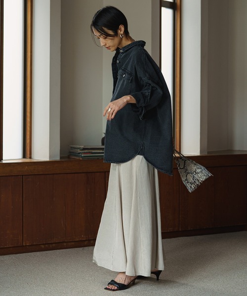 LOUNGEDRESS（ラウンジドレス）の「ヴィンテージタフタスカート（スカート・レディース・ブラック/ライトベージュ・FREE）」の6枚目の写真