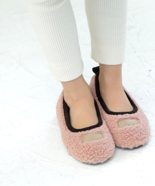 SOROTTO（ソロット）の「キッズボアパンプス（パンプス・キッズ・ブラック/ダークブラウン/ベージュ/グレー/ピンク/ブルー・22.0cm/16.0cm/17.0cm/18.0cm/19.0cm/20.0cm/21.0cm）」の6枚目の写真