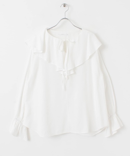 KBF(ケイビーエフ)の「フリルブラウス(シャツ/ブラウス・レディース・ブラック/オフホワイト/キャメル・ONE)」の18枚目の写真