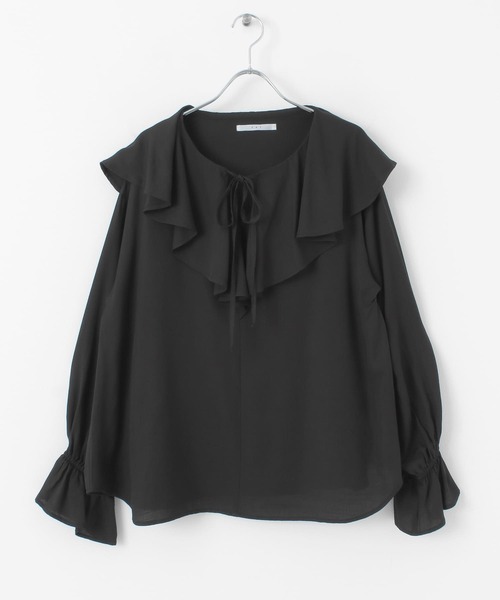 KBF(ケイビーエフ)の「フリルブラウス(シャツ/ブラウス・レディース・ブラック/オフホワイト/キャメル・ONE)」の7枚目の写真