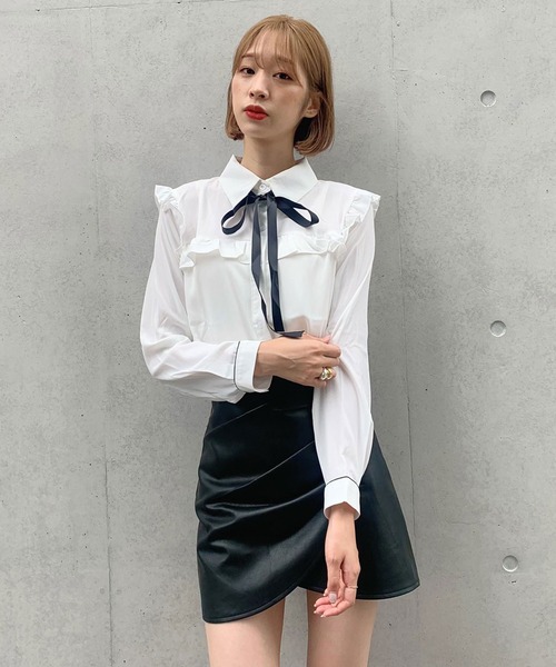 Crea titty&Co. PETIT(クレアティティーアンドコープチ)の「【Crea titty&Co.PETIT】フェイクレザーヘムレイヤースカパン(スカート・レディース・ブラック/ホワイト/ピンク・SMALL/MEDIUM/LARGE)」の12枚目の写真