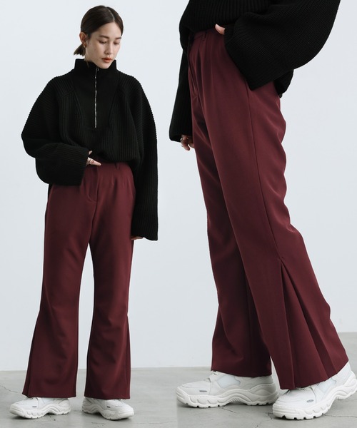 select MOCA(セレクトモカ)の「ハイウエストサイドタックフレアパンツ(スラックス・レディース・ブラック/ライトオリーブ/バーガンディー・SMALL/MEDIUM)」の3枚目の写真