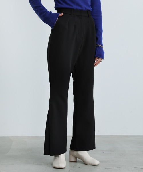 select MOCA(セレクトモカ)の「ハイウエストサイドタックフレアパンツ(スラックス・レディース・ブラック/ライトオリーブ/バーガンディー・SMALL/MEDIUM)」の16枚目の写真