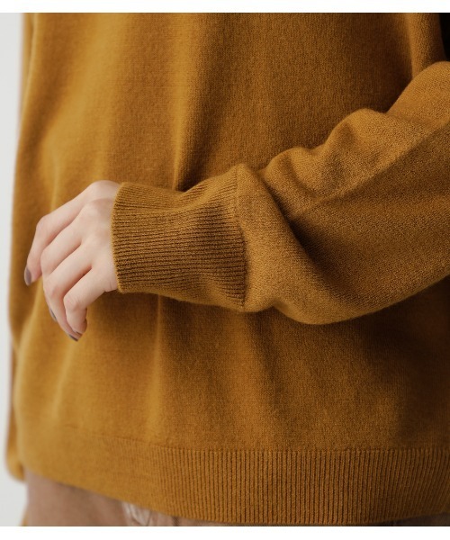 AZUL by moussy（アズールバイマウジー）の「NUDIE H/N KNIT TOPS/ヌーディーハイネックニットトップス（ニット/セーター・レディース・ブラック/オフホワイト/グリーン/イエロー系その他・SMALL/MEDIUM）」の15枚目の写真