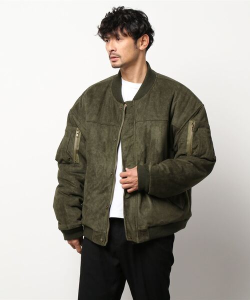 Revo.（レボ）の「Revo.　フェイクスウェード　中綿　MA-1 タイプジャケット（MA-1・メンズ・カーキ/ベージュ/ブラック・L/M）」の3枚目の写真