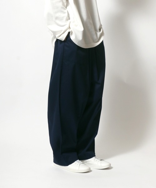 ANPAS（アンパス）の「Tuck Wide Balloon Pants/タックワイドバルーンパンツ シェフパンツ スケーターパンツ イージーパンツ ベイカーパンツ ワークパンツ（その他パンツ・メンズ・ブラック系その他/オリーブ/ベージュ/ブラウン系その他/ブラック/ワンウォッシュ/ネイビー/アイボリー/ブラック系その他2/ブルー/インディゴブルー/グリーン系その他/ホワイト系その他/グレー/ブラウン・M/LL/L）」の12枚目の写真