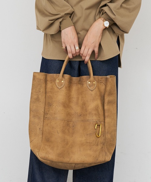 MASTER&Co(マスターアンドコー)の「【MASTER&Co./マスターアンドコー】KUDU トートバッグ(トートバッグ・レディース・サンドベージュ・ONE SIZE)」の4枚目の写真