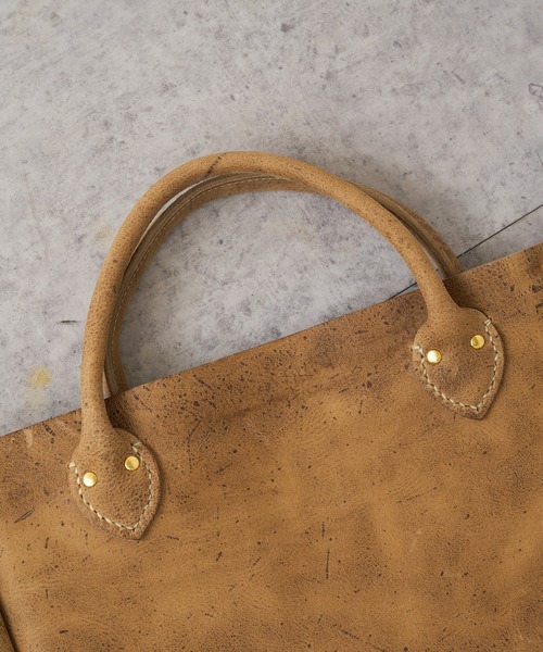 MASTER&Co(マスターアンドコー)の「【MASTER&Co./マスターアンドコー】KUDU トートバッグ(トートバッグ・レディース・サンドベージュ・ONE SIZE)」の12枚目の写真