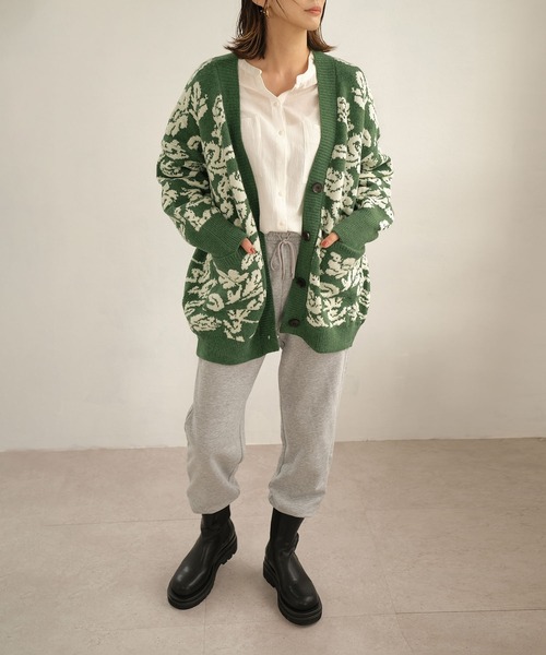 ＡＮＤＪ（アンドジェイ）の「【ANDJ MADE】ジャガード花柄カーディガン（カーディガン/ボレロ・レディース・グリーン/ブラック・M）」の4枚目の写真