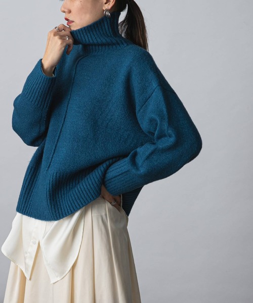 bohmal（ボマール）の「センターシームハイネックニット（ニット/セーター・レディース・グリーン/ピンク/ホワイト/ブラック/ブルー・FREE）」の4枚目の写真