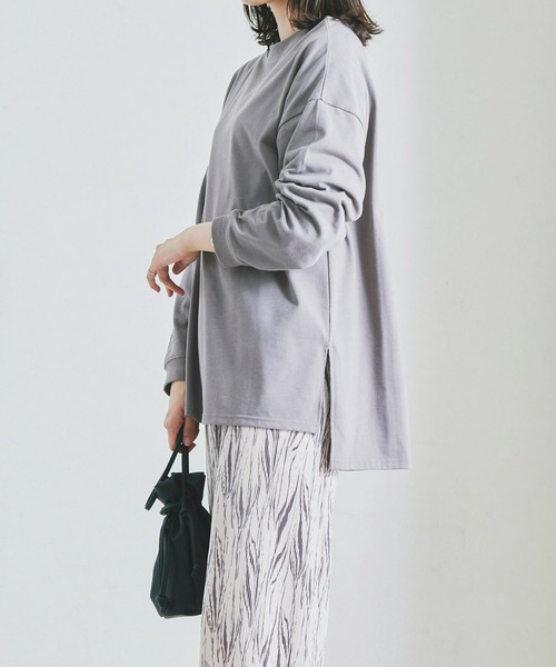 Fizz(フィズ)の「【Fizz/フィズ】 スリット入りチュニック丈ロンTee(チュニック・レディース・ホワイト/ブラック/ベージュ/グレイッシュベージュ・M/L)」の4枚目の写真