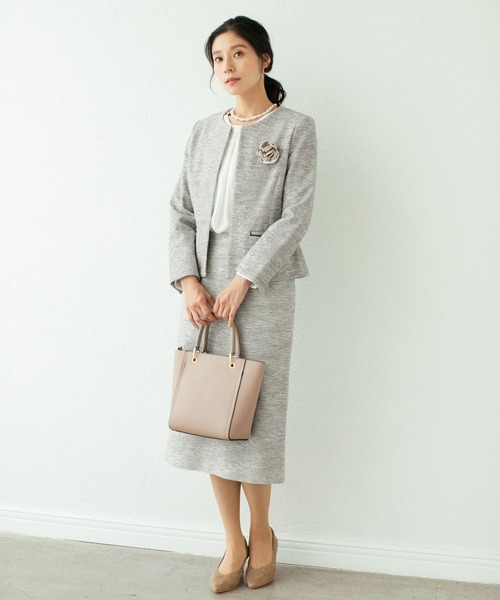 LEPSIM（レプシィム）の「キレイめローヒールパンプス　257634（パンプス・レディース・ブラック/グレイッシュベージュ・SMALL/MEDIUM/LARGE）」の15枚目の写真