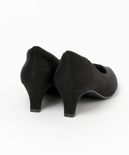 LEPSIM（レプシィム）の「キレイめローヒールパンプス　257634（パンプス・レディース・ブラック/グレイッシュベージュ・SMALL/MEDIUM/LARGE）」の16枚目の写真