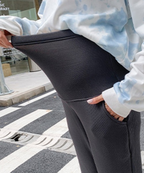 Opinion korean town(オピニオン コリアン タウン)の「【マタニティ】裏起毛ジョガーパンツ(その他パンツ・レディース・ブラック/グレー・L/M/XL)」の8枚目の写真