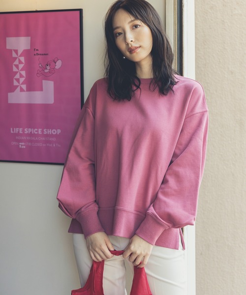 Andemiu(アンデミュウ)の「【WEB限定】ソデタックウラケプルオーバー257205(スウェット・レディース・ピンク/マスタード/チャコール・FREE)」の3枚目の写真