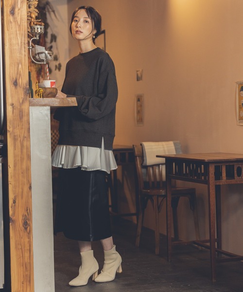 Andemiu(アンデミュウ)の「【WEB限定】ソデタックウラケプルオーバー257205(スウェット・レディース・ピンク/マスタード/チャコール・FREE)」の22枚目の写真