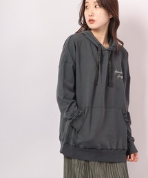 ストーンメッセージプリントパーカー