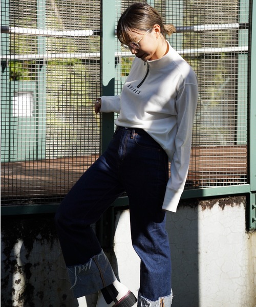 AVIREX(アヴィレックス)の「【直営店限定】AVIREX HARF ZIP SWEAT/ ハーフジップスウェット(スウェット・レディース・ブラック/オフホワイト/マスタード・FREE)」の17枚目の写真