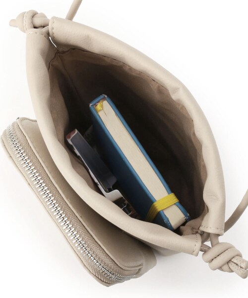 Ober Tashe（オーバータッシェ）の「巾着スマホショルダー（ショルダーバッグ・レディース・ブラック/チョコ/パープル系/サックスブルー・FREE）」の11枚目の写真