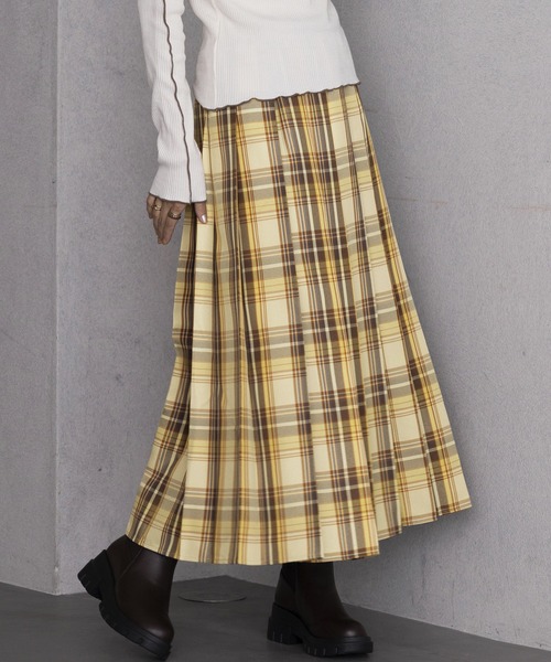 GeeRA（ジーラ）の「チェック柄プリーツロングスカート（スカート