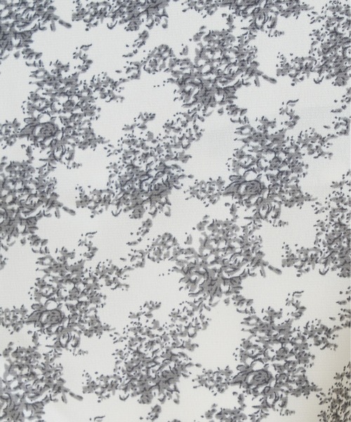 natural couture(ナチュラルクチュール)の「大人レディな雰囲気纏うアソート花柄マーメイドスカート(スカート・レディース・アイボリー/グリーン系/ブルー系・FREE)」の17枚目の写真