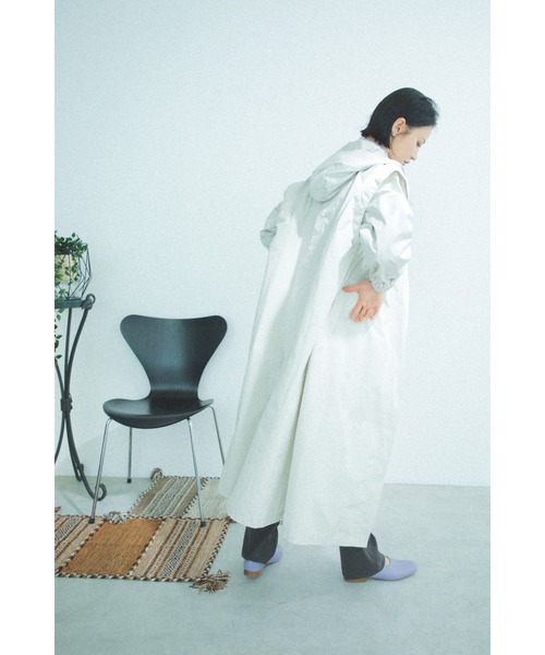 ROSE BUD(ローズバッド)の「マウンテンパーカー(マウンテンパーカー・レディース・ベージュ/パープル・ONE SIZE)」の11枚目の写真