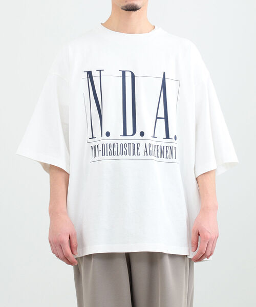 BeAMS DOT（ビームスドット）の「【WEB限定】BeAMS DOT / N.D.A.プリントTシャツ（Tシャツ/カットソー・メンズ・ホワイト/グリーン系その他・MEDIUM/LARGE）」の18枚目の写真
